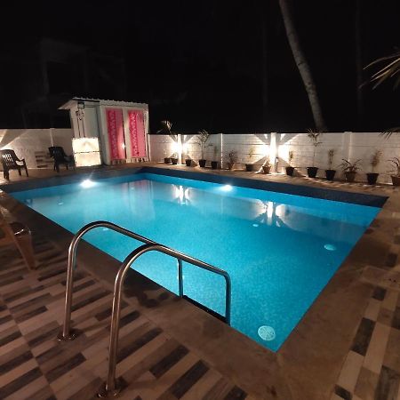 Pv Inn Pondicherry Esterno foto