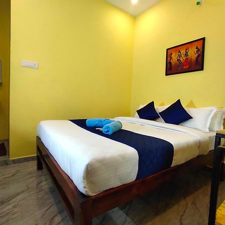Pv Inn Pondicherry Esterno foto