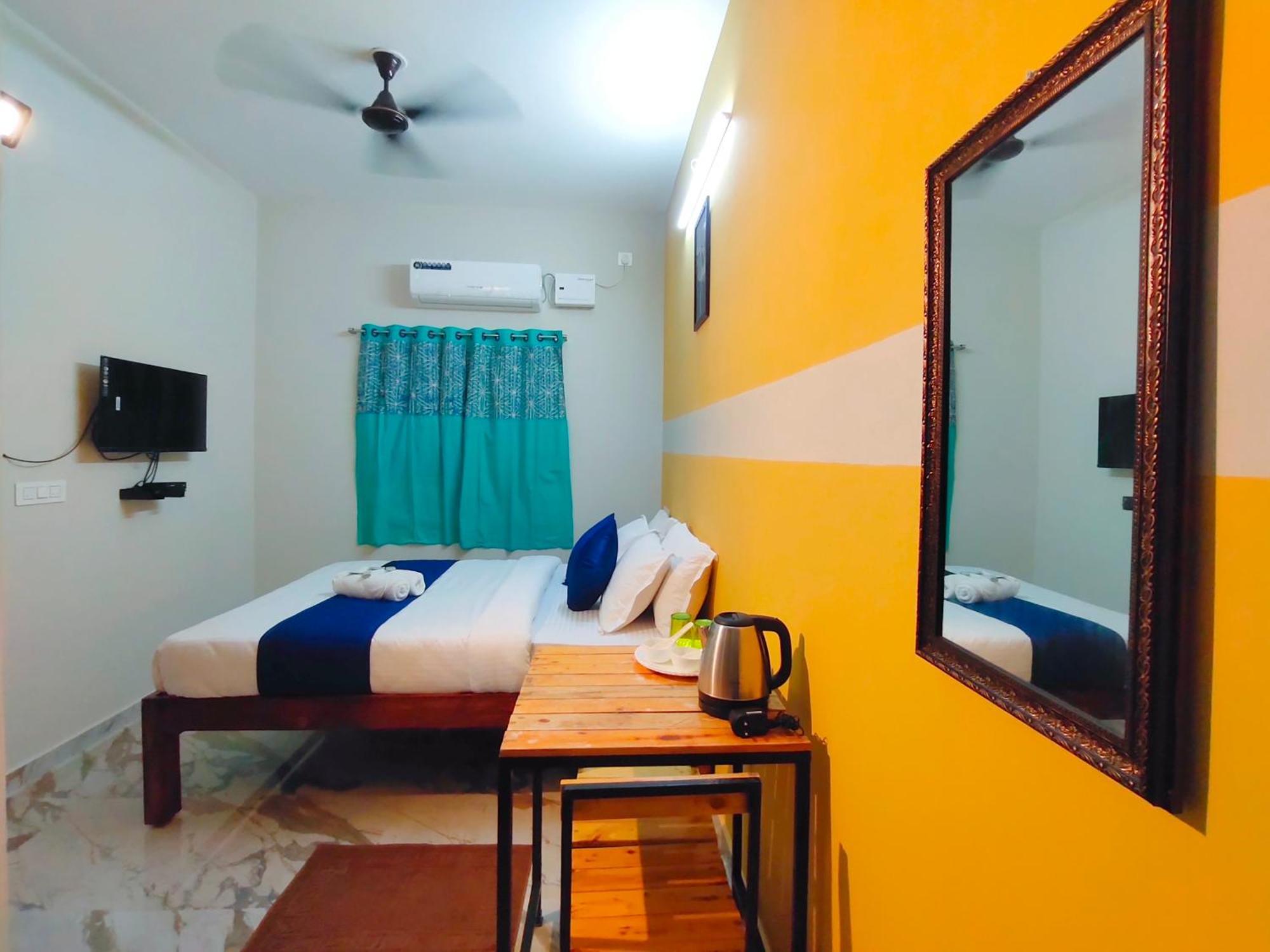 Pv Inn Pondicherry Esterno foto