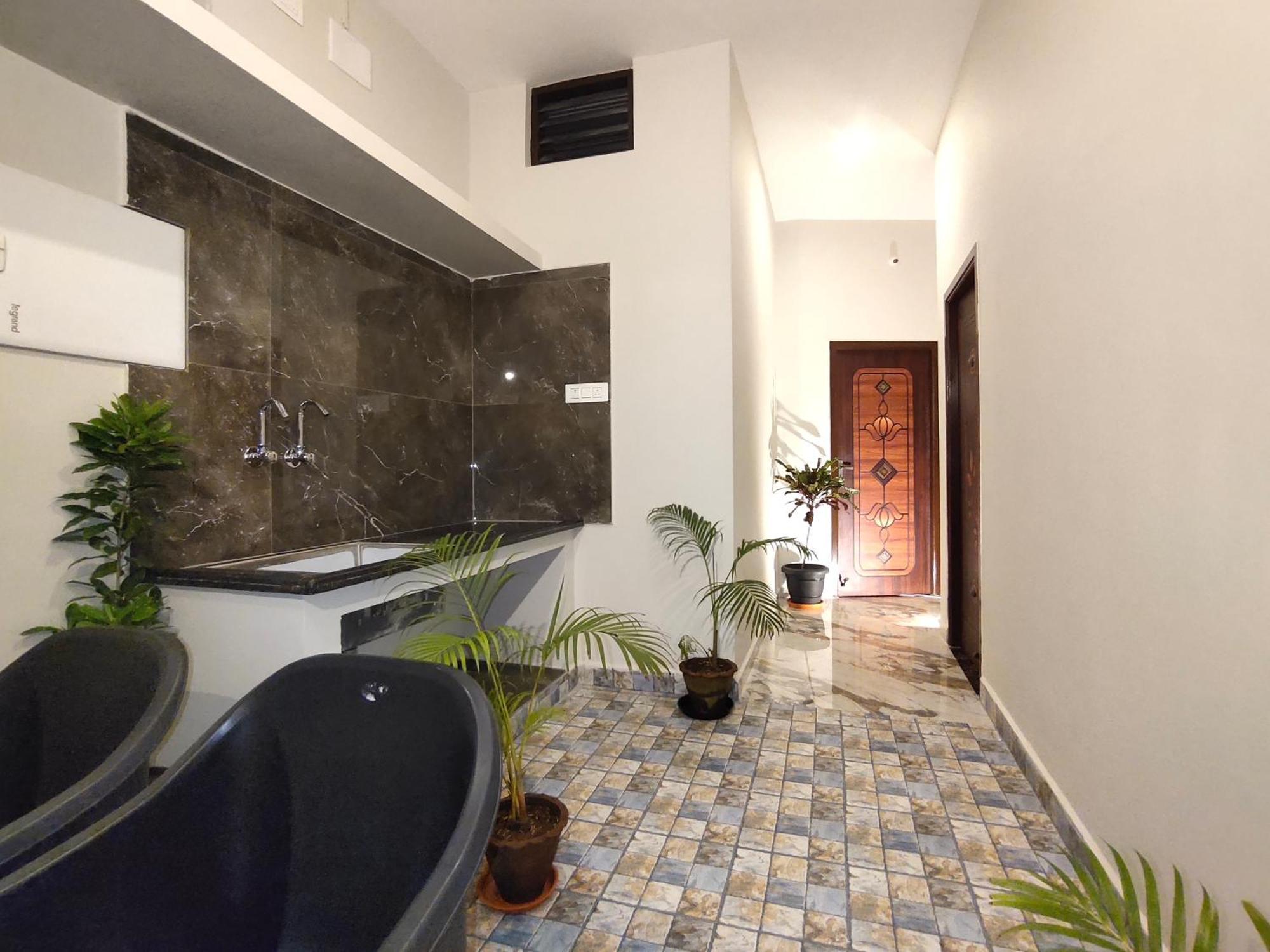 Pv Inn Pondicherry Esterno foto